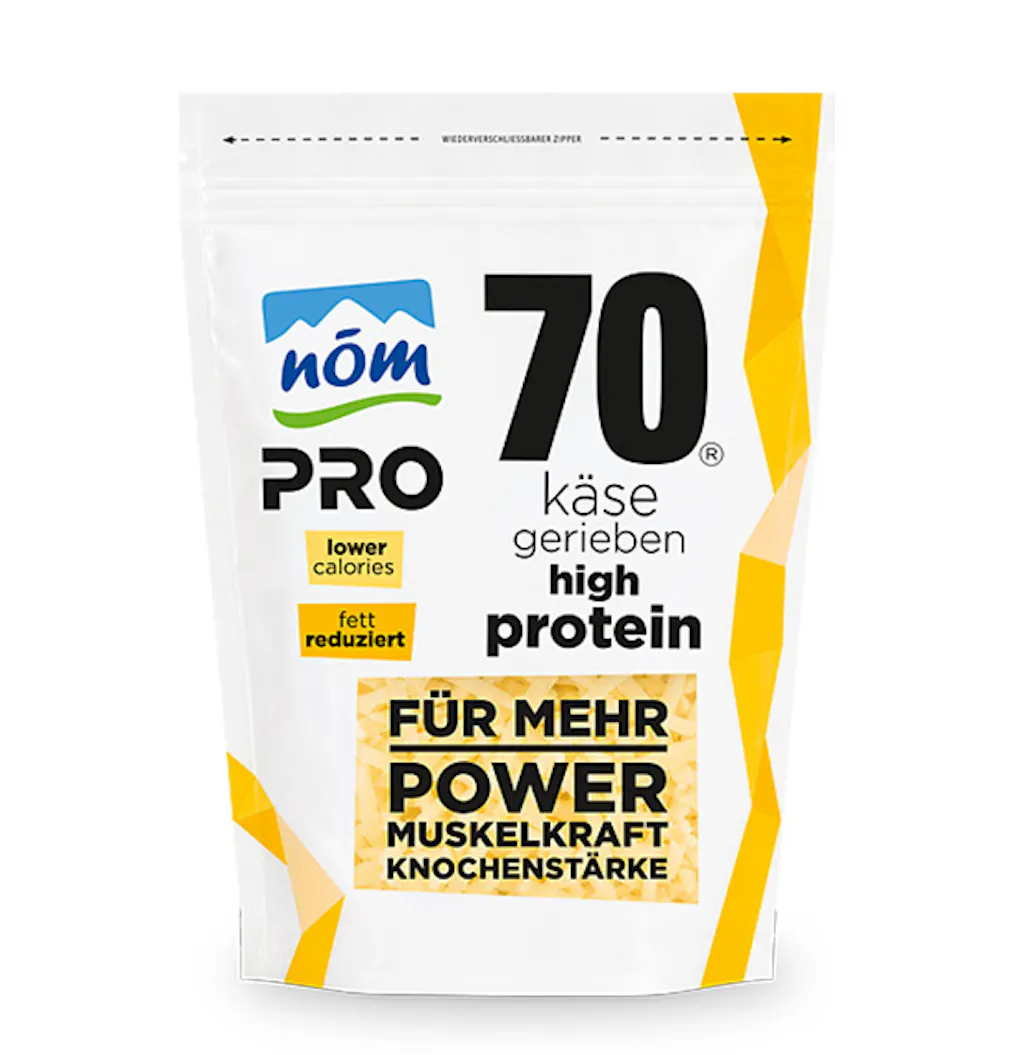 NÖM PRO Streukäse in gelb-weißer Verpackung mit schwarzer Aufschrift und 70 g Protein